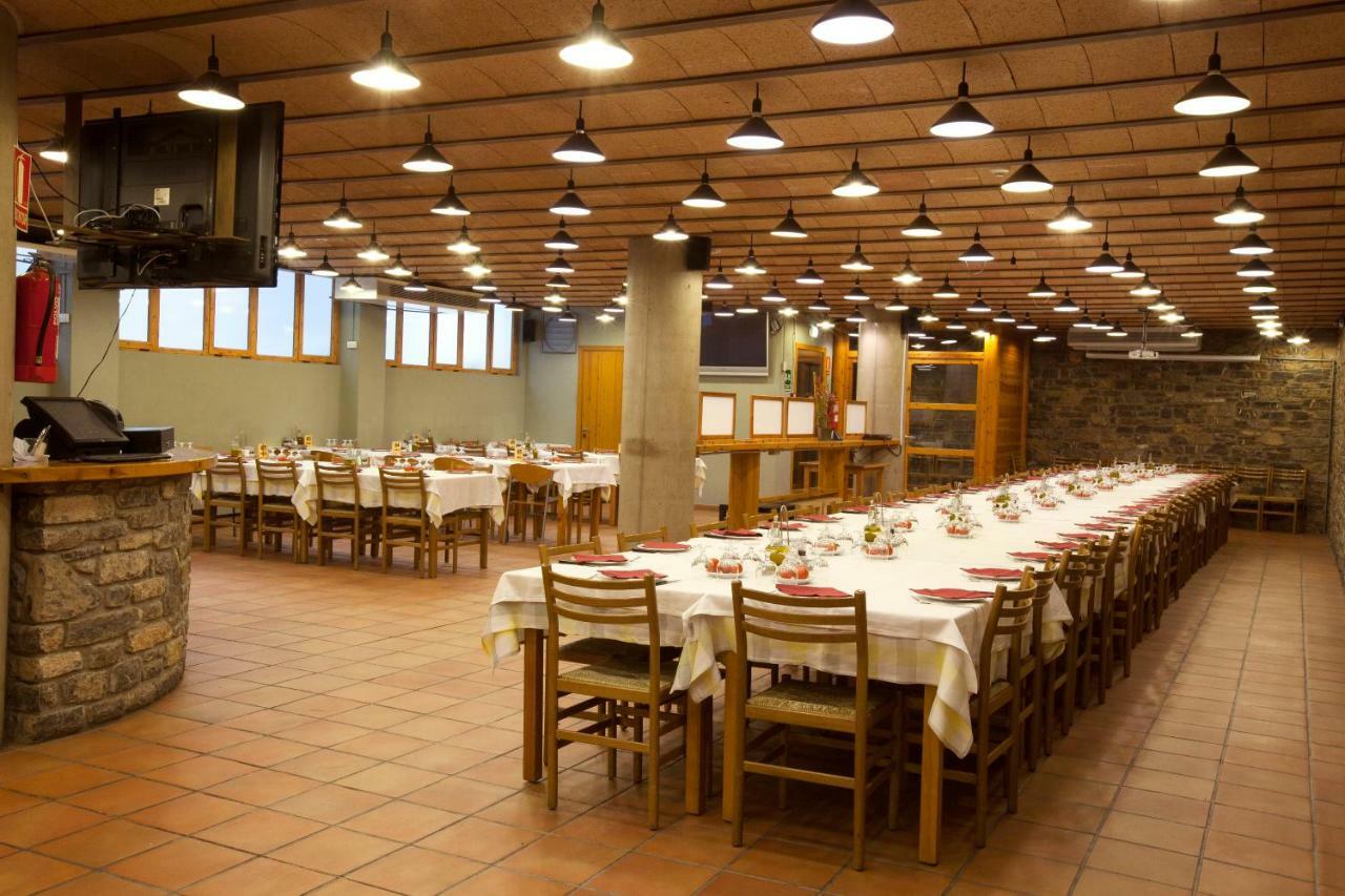 Hotel Restaurant Les Brases Sort Exteriör bild